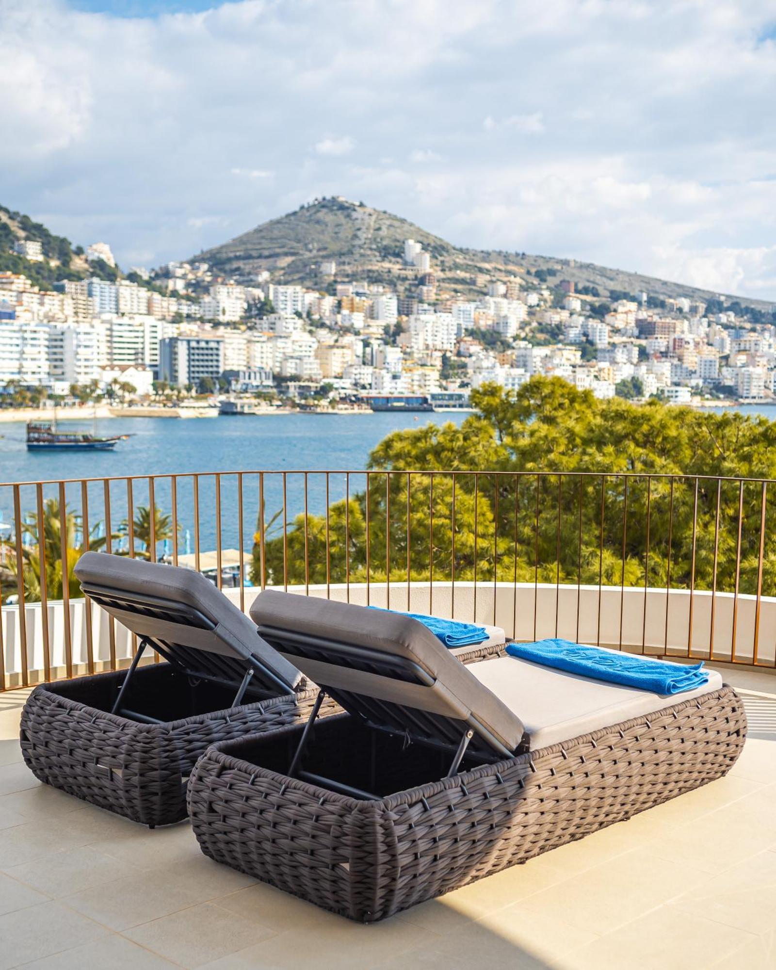 Hotel Vale Sarande Exterior photo